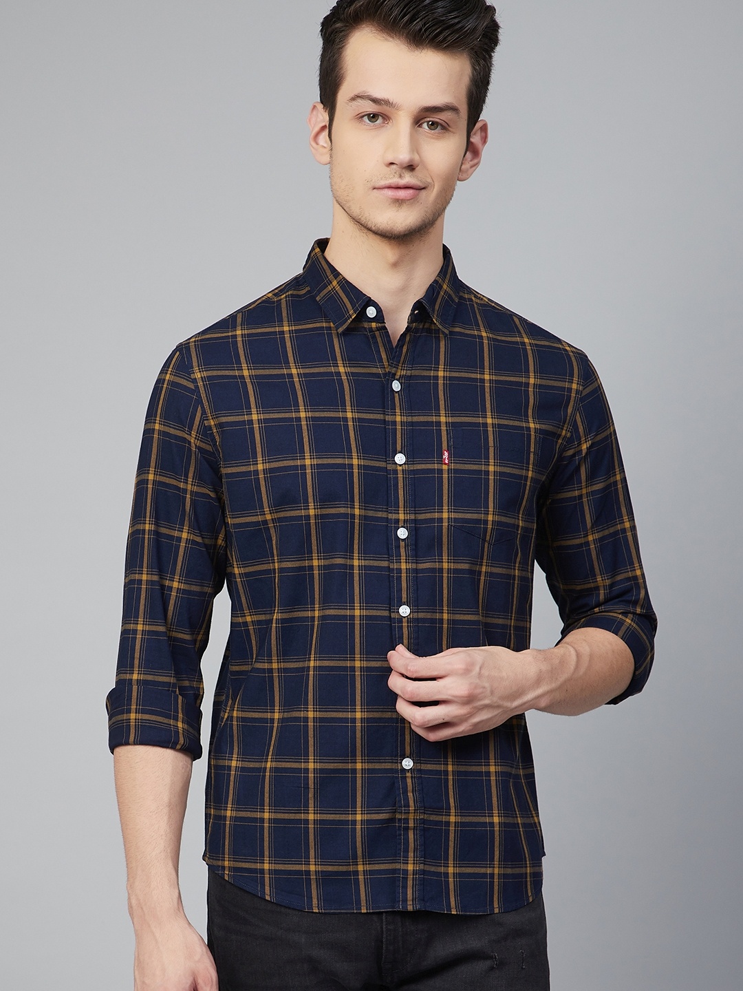 

Levis Men Navy Blue & Mustard Yellow Cotton Slim Fit Checked Casual Shirt
