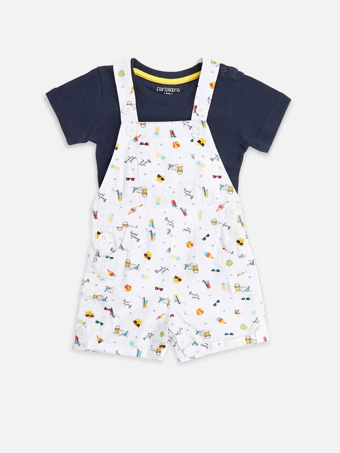 

Pantaloons Baby Boys White & Navy Blue Solid T-shirt with Dungarees