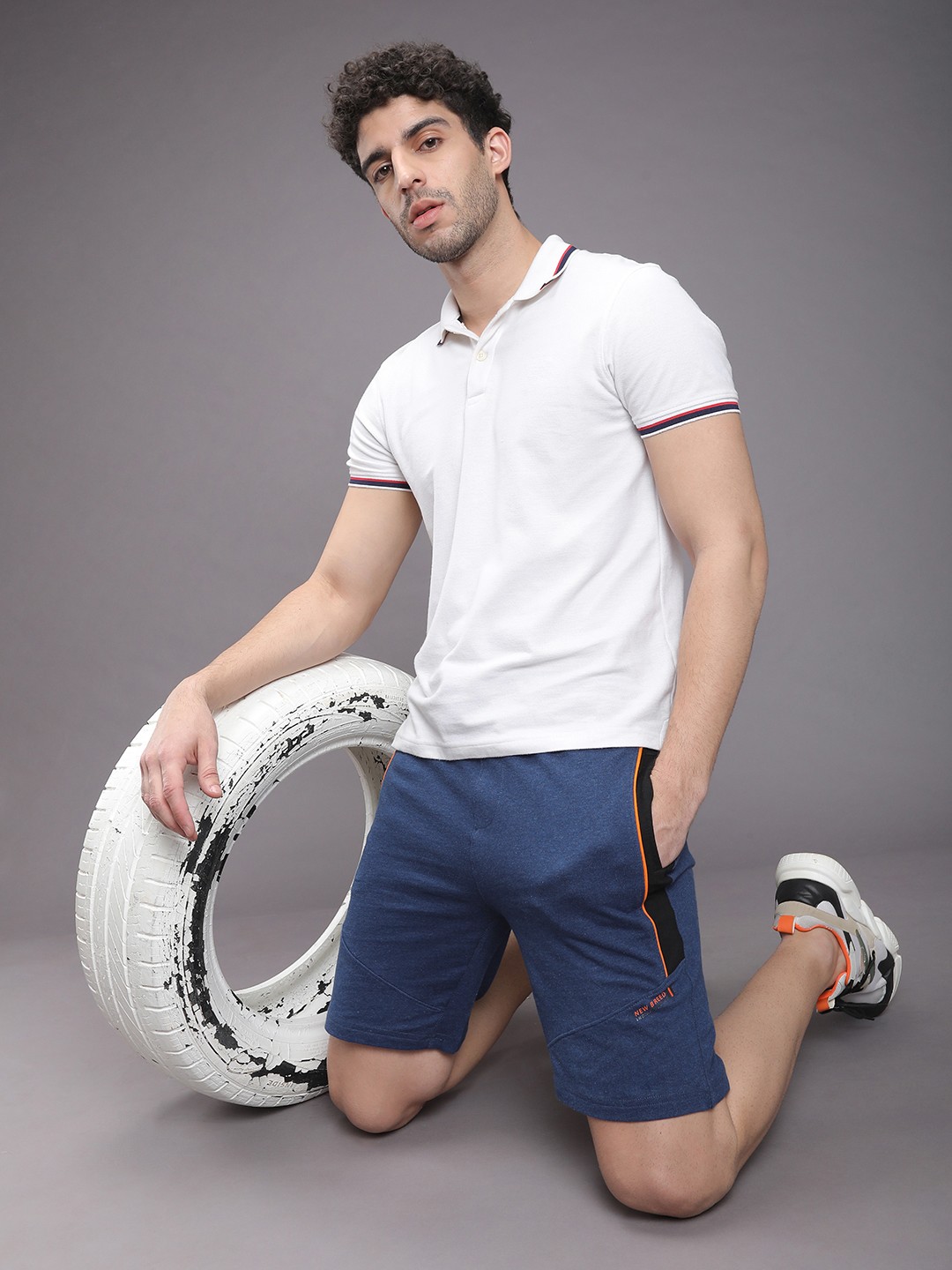 

The Indian Garage Co Men Blue Solid Mid-Rise Regular Shorts