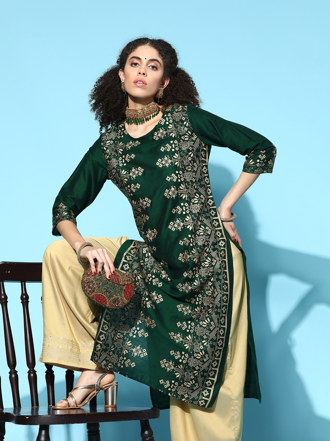 

Anouk Women Green & Golden Ethnic Motifs Print Straight Kurta