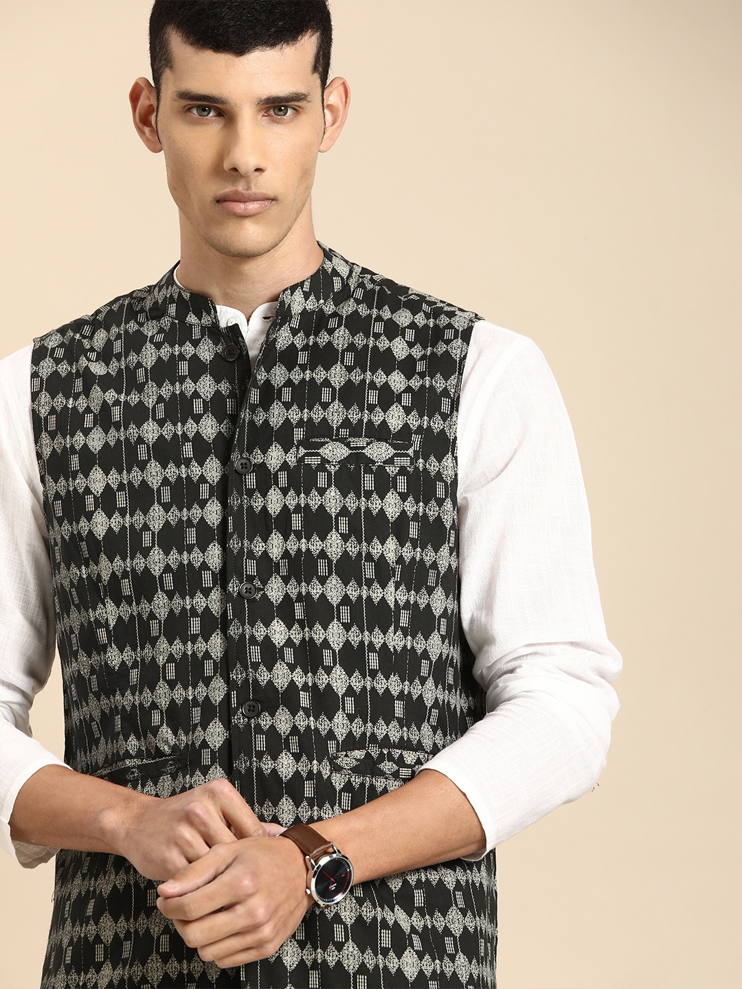 

Anouk Men Black & White Printed Nehru Jacket