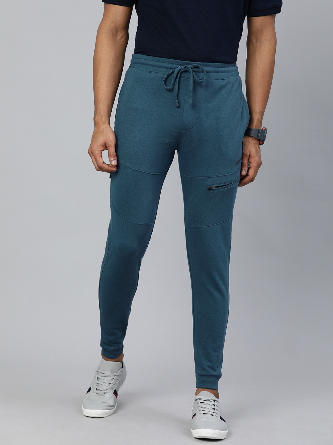 

The Indian Garage Co Men Teal Blue Solid Slim-Fit Joggers