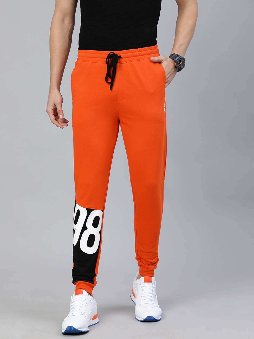 

The Indian Garage Co Men Rust Orange Solid Regular Fit Joggers