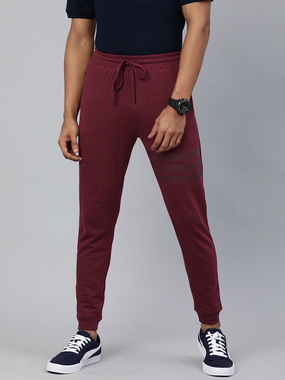 

The Indian Garage Co Men Burgundy Solid Regular Fit Joggers