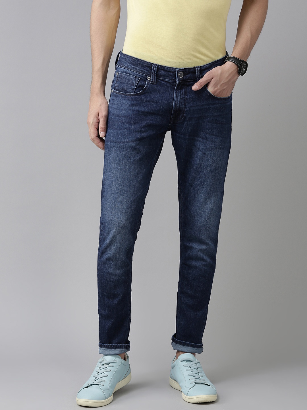 

SPYKAR Men Blue Super Skinny Fit Low-Rise Light Fade Stretchable Jeans