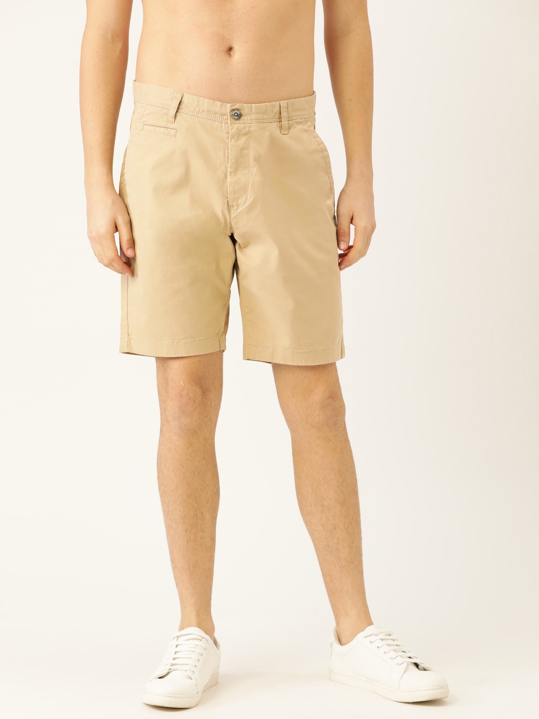 

Flying Machine Men Beige Solid Mid-Rise Regular Shorts