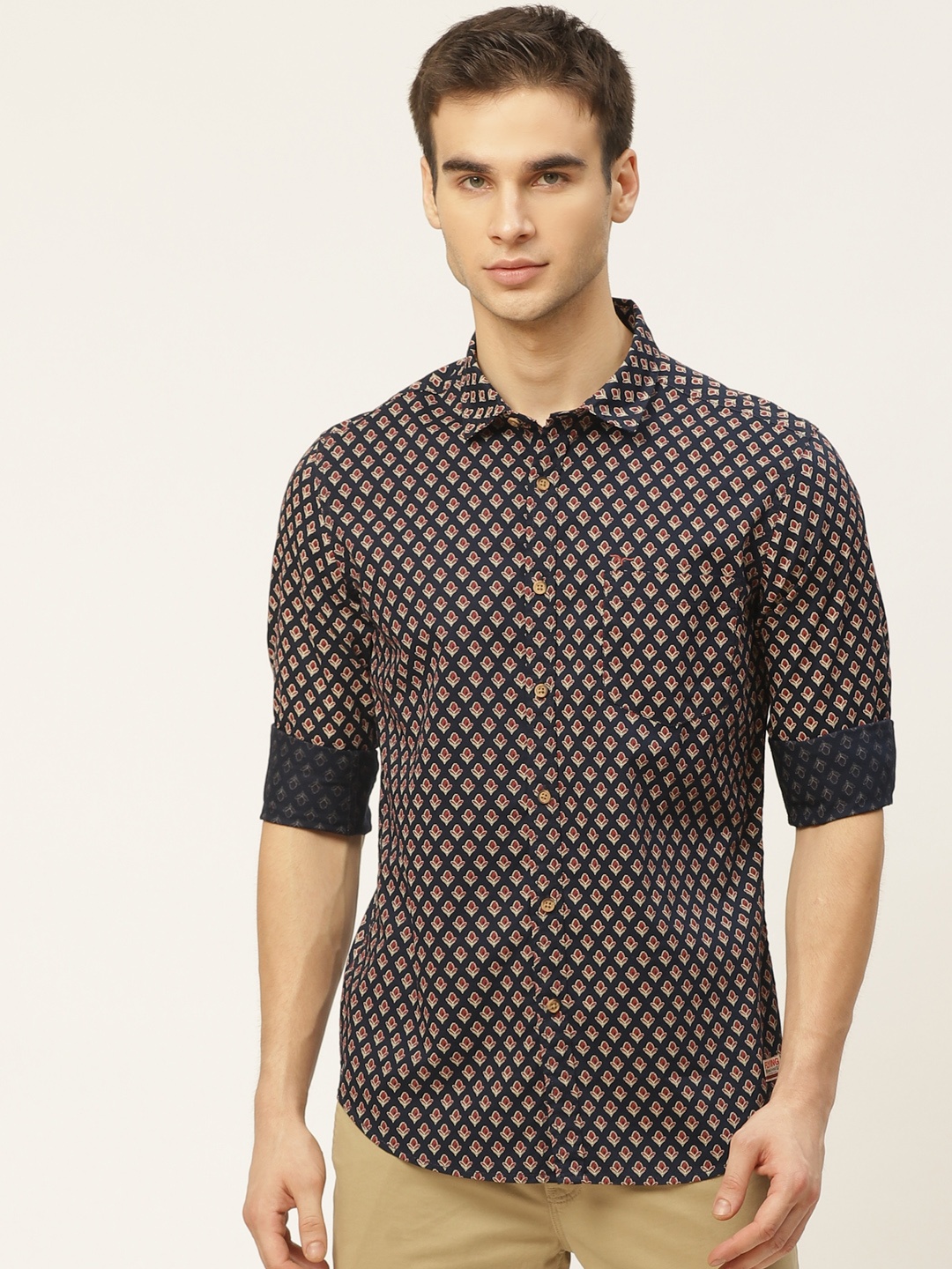 

Flying Machine Men Navy Blue & Red Slim Fit Printed Casual Shirt