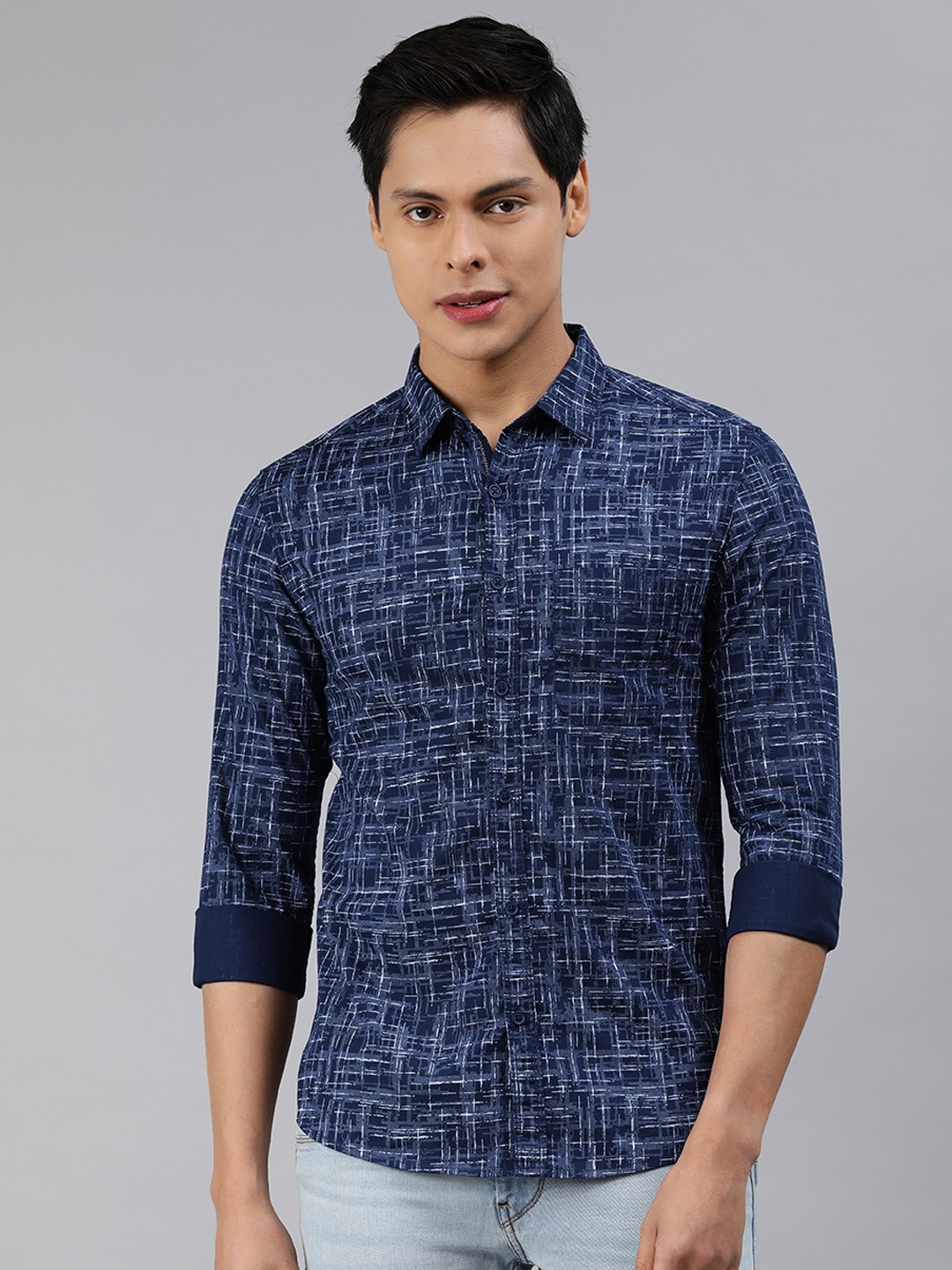 

SPYKAR Men Navy Blue Slim Fit Printed Casual Shirt