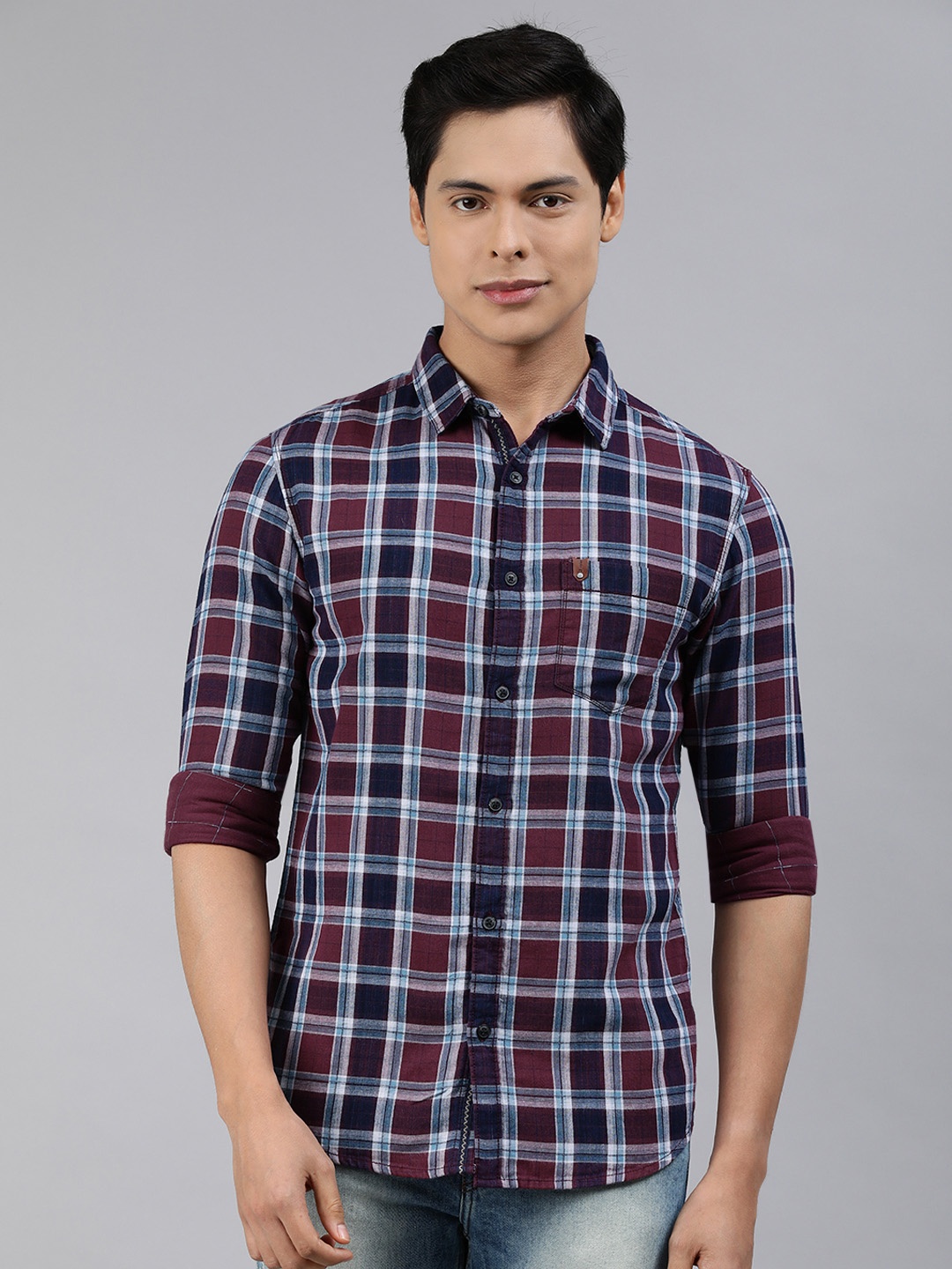 

SPYKAR Men Burgundy & White Slim Fit Tartan Checks Checked Pure Cotton Casual Shirt