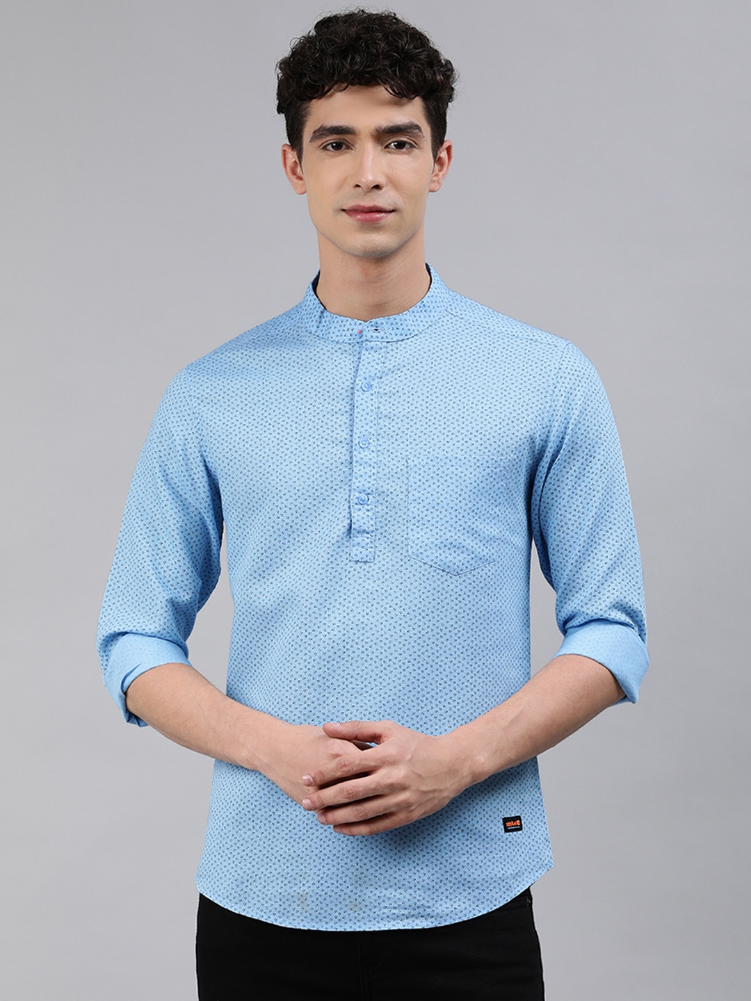 

SPYKAR Men Blue Slim Fit Printed Casual Cotton Linen Shirt