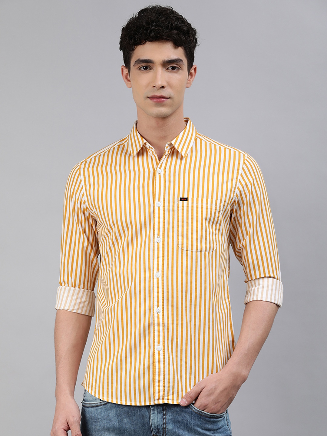 

SPYKAR Men Mustard Yellow & White Slim Fit Striped Casual Shirt