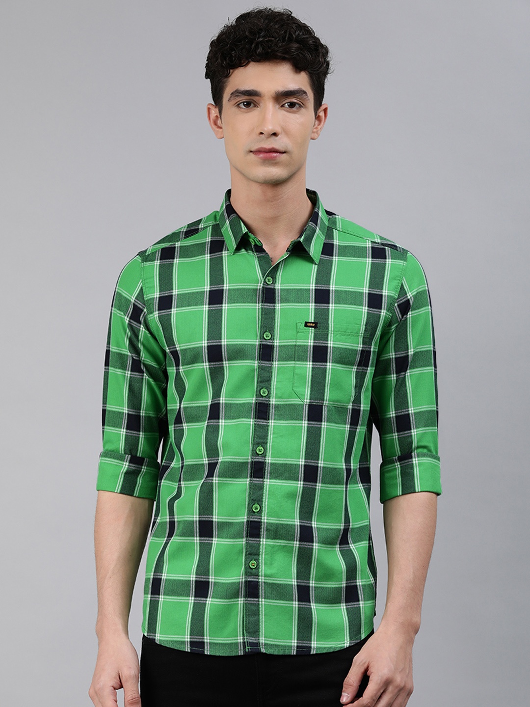 

SPYKAR Men Green & Navy Blue Pure Cotton Slim Fit Windowpane Checked Casual Shirt
