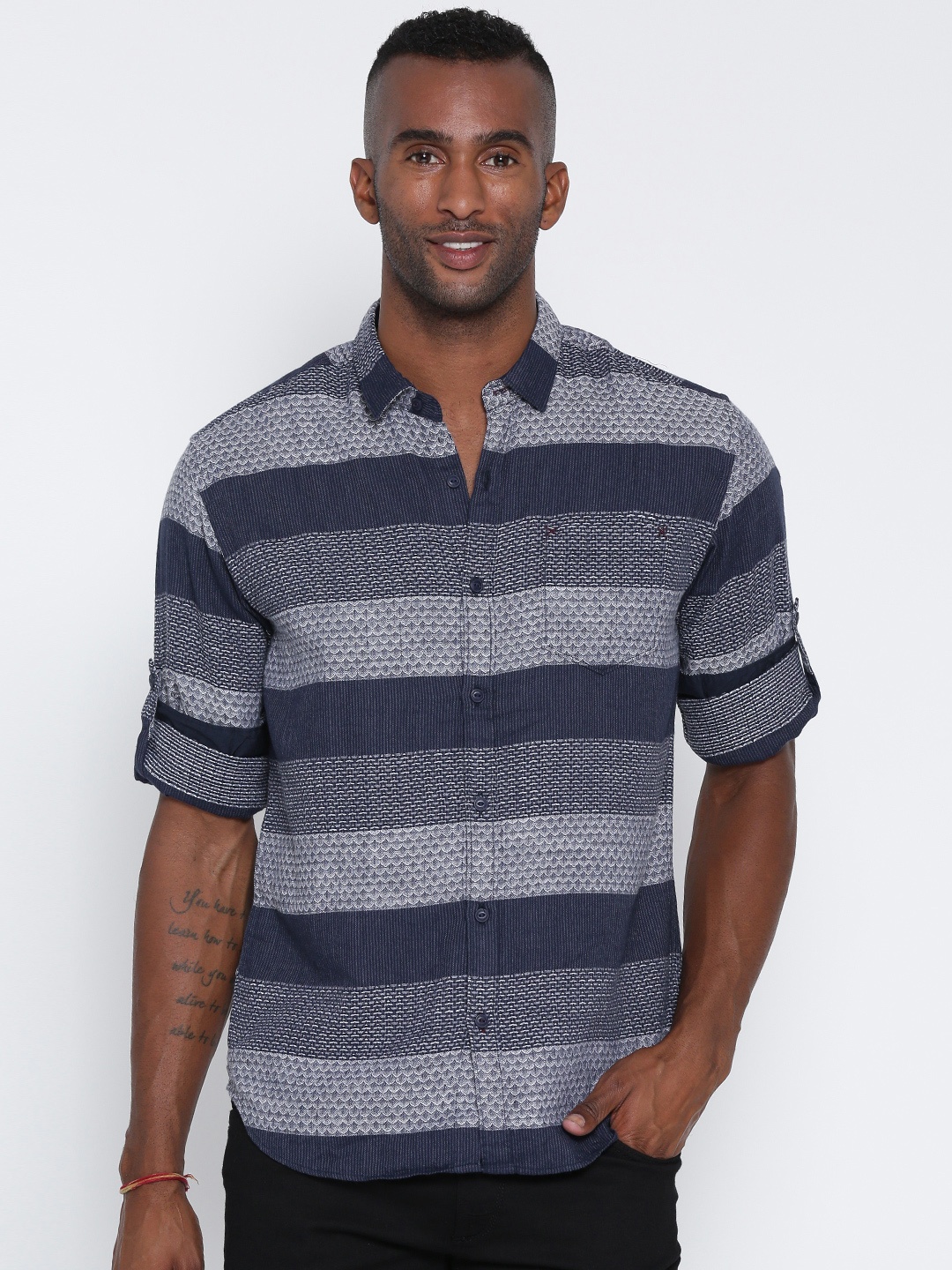 

Locomotive Navy Slim Fit Casual Shirt, Navy blue