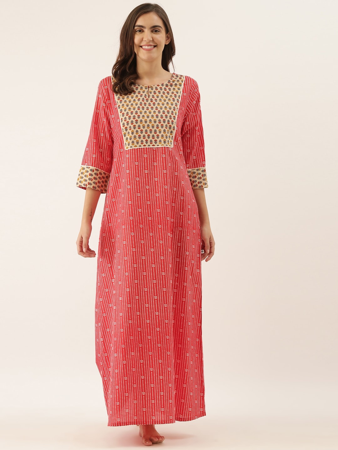 

Bannos Swagger Red & Yellow Printed Nightdress