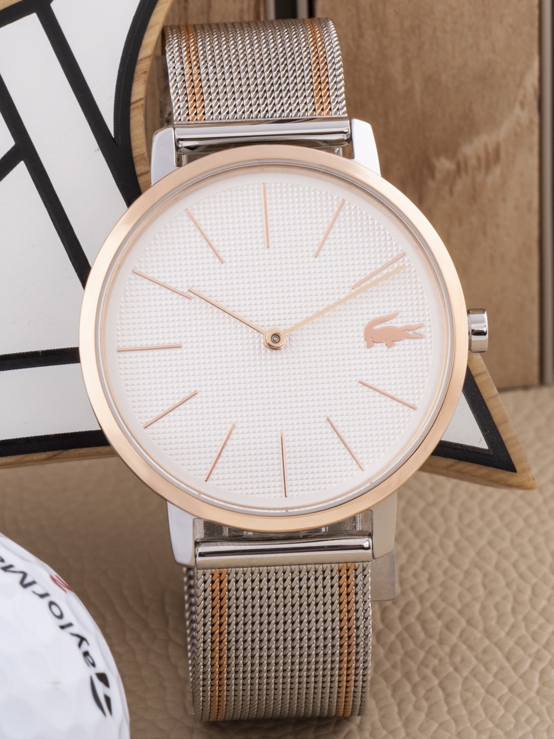 

Lacoste Women Silver-Toned Moon Analogue Watch 2001116