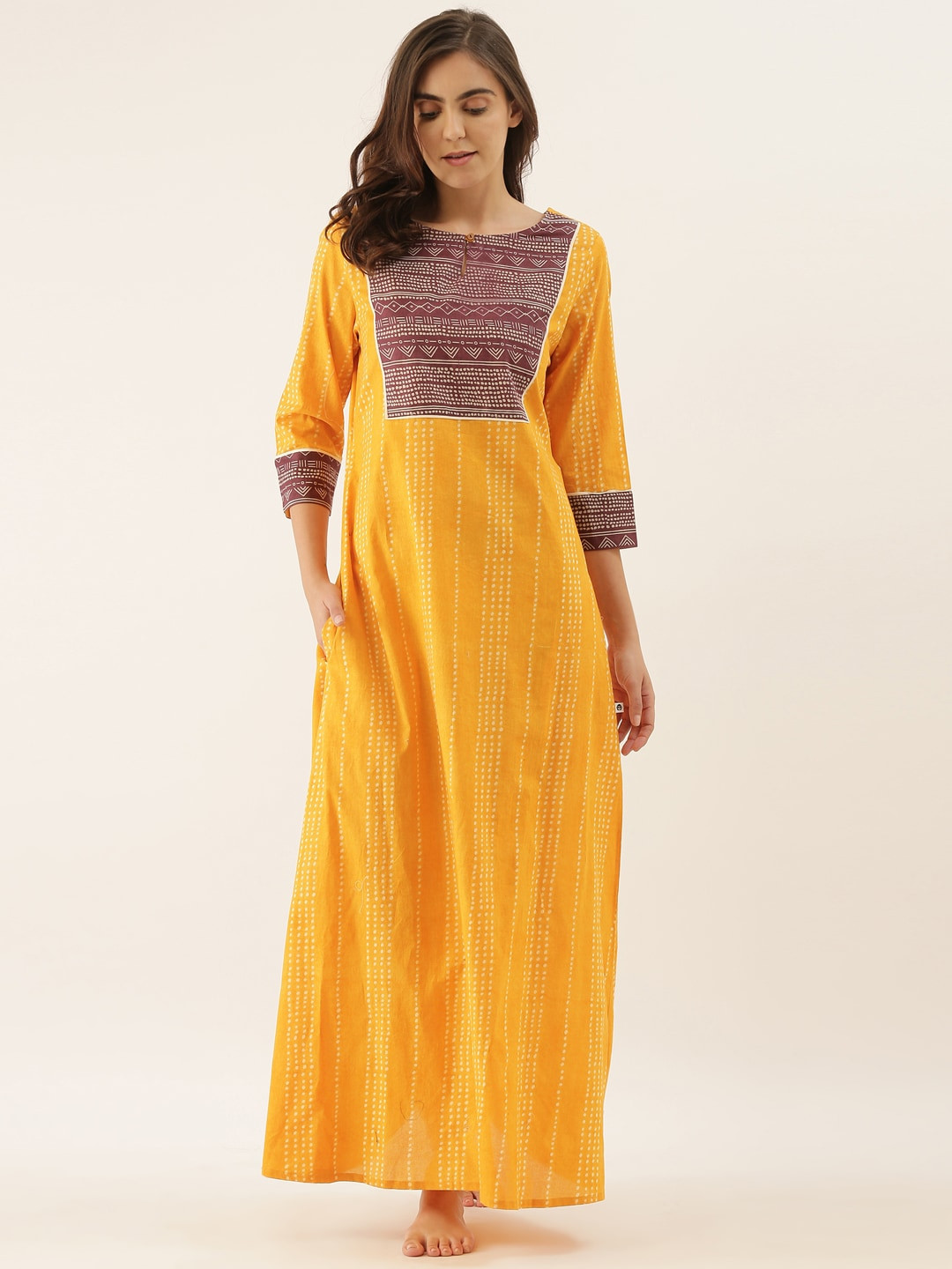 

Bannos Swagger Yellow & Brown Printed Nightdress