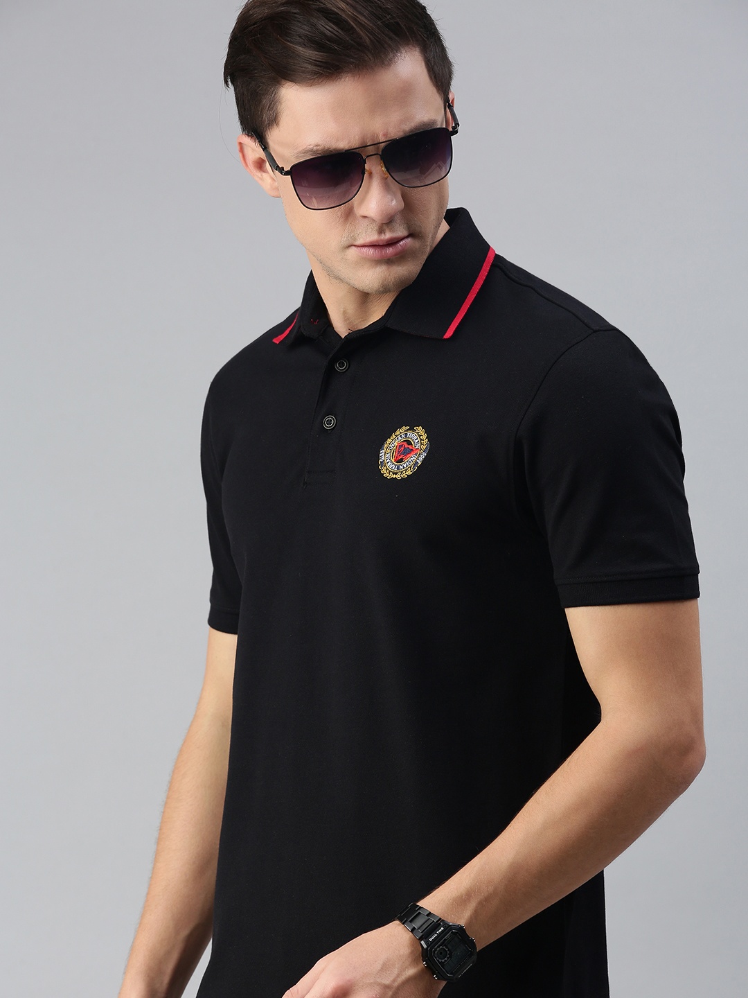 

Indian Terrain Men Black Polo Collar T-shirt