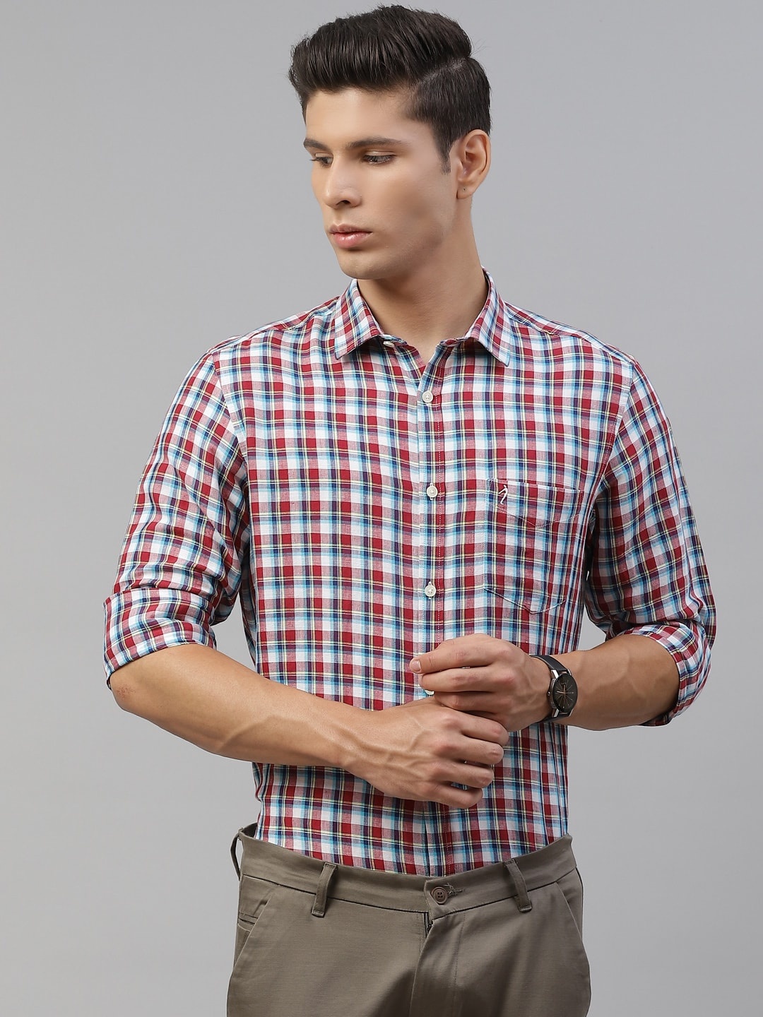 

Indian Terrain Men Red Slim Fit Tartan Checked Linen Cotton Casual Shirt
