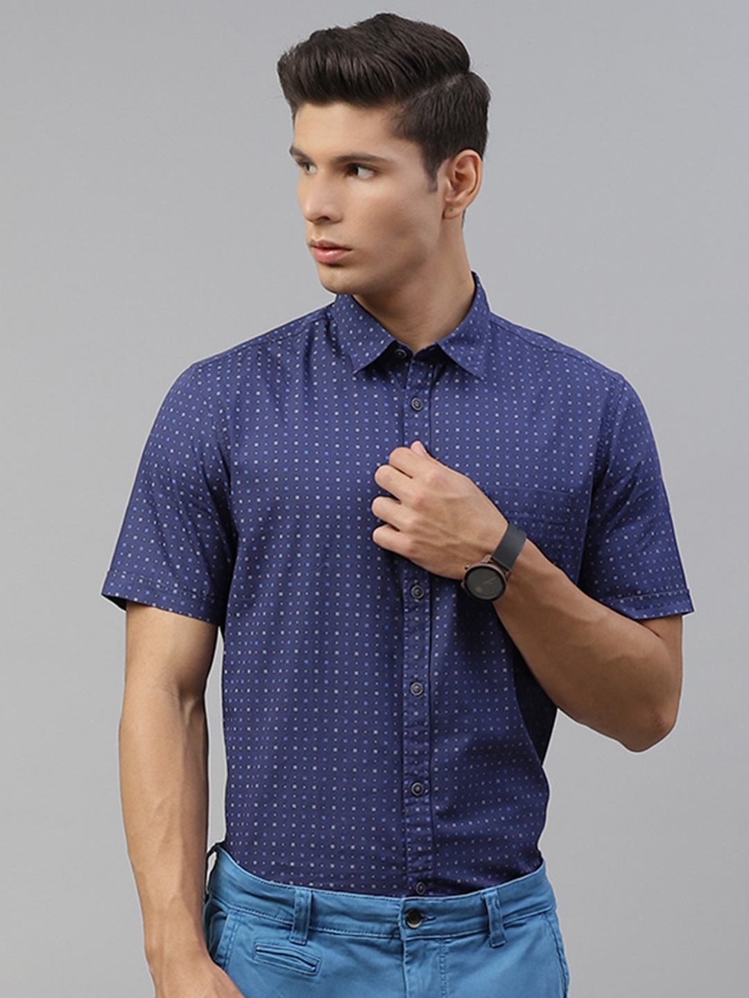 

Indian Terrain Men Blue Slim Fit Printed Pure Cotton Smart Casual Shirt