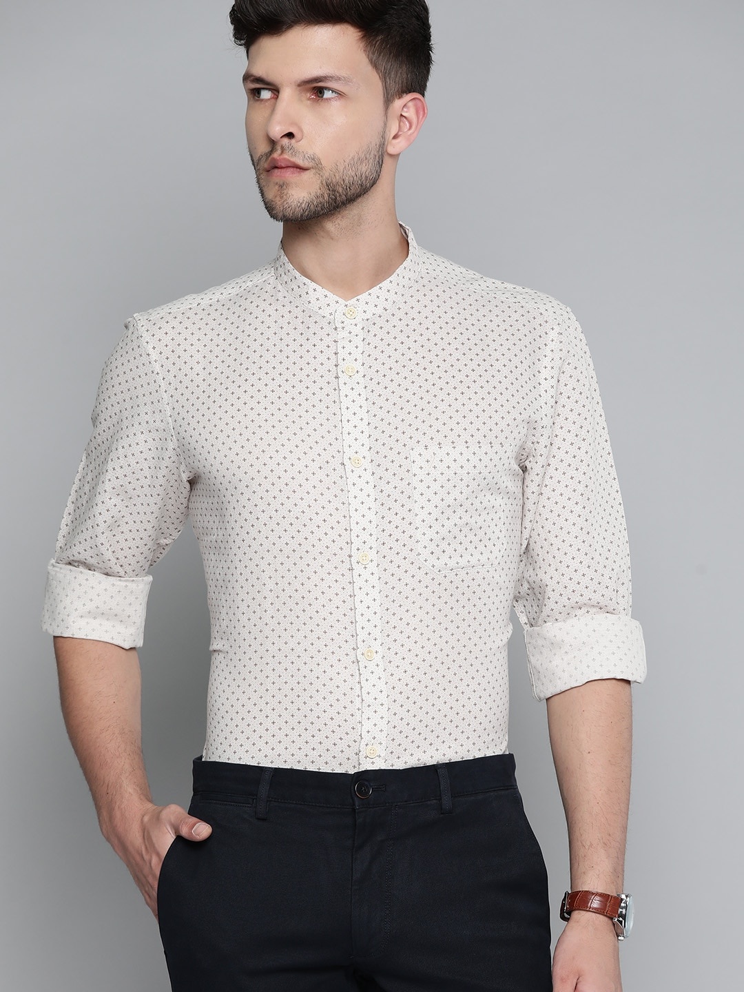 

Indian Terrain Men Cream-Coloured Cotton Linen Slim Fit Printed Casual Shirt
