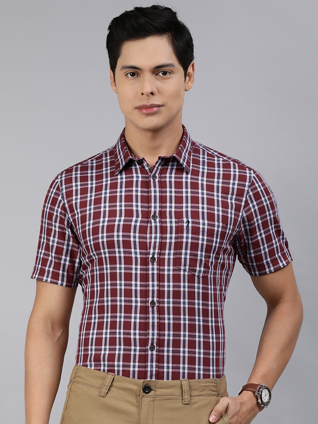 

Indian Terrain Men Burgundy Tartan Checks Slim Fit Pure Cotton Casual Shirt