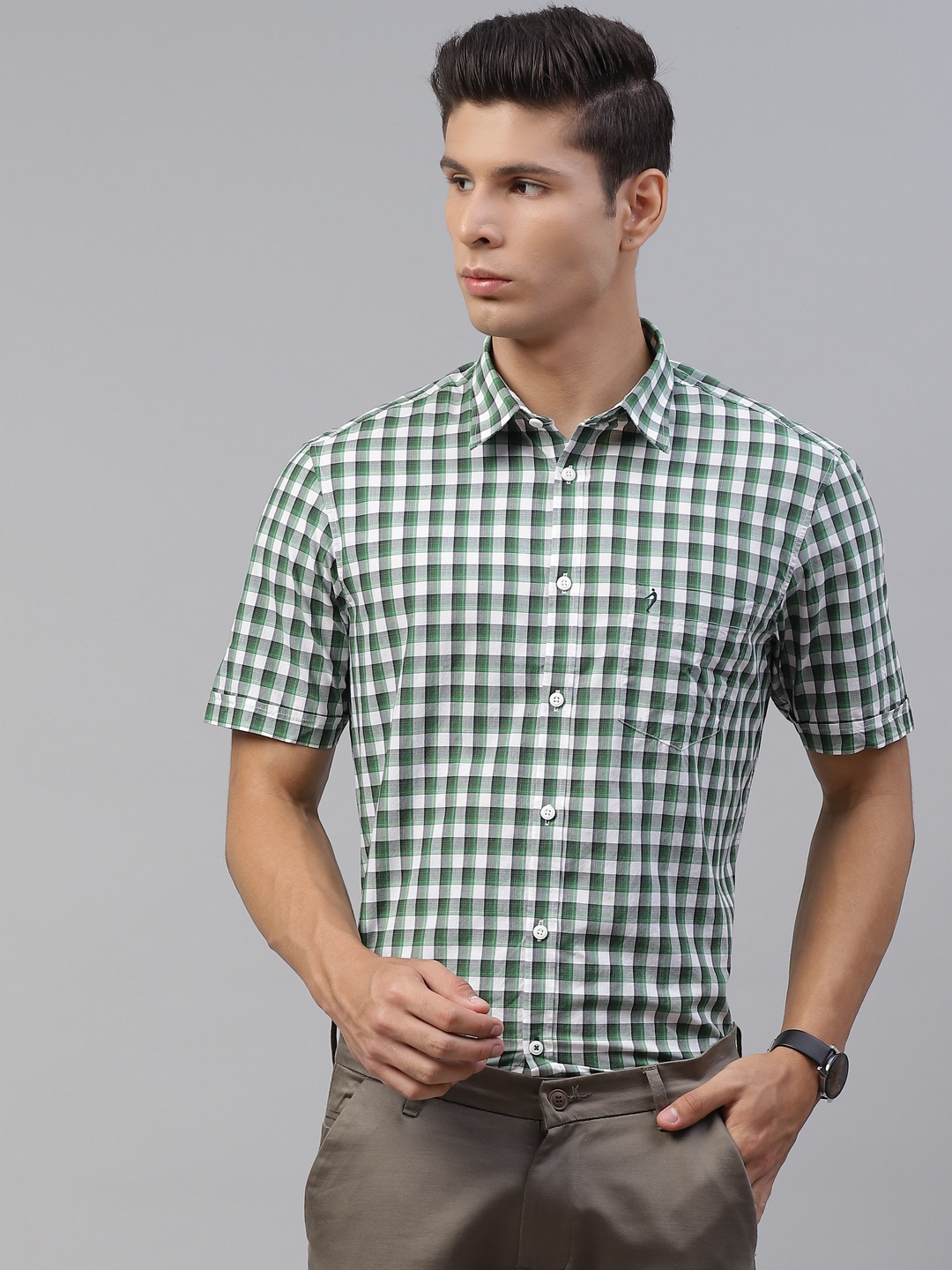 

Indian Terrain Men Green Slim Fit Pure Cotton Tartan Checked Casual Shirt
