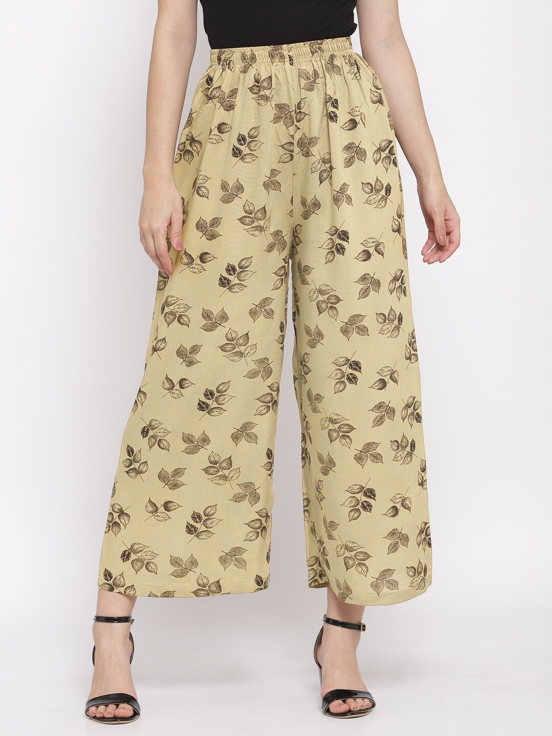 

KLOTTHE Women Beige Printed Wide Leg Palazzos