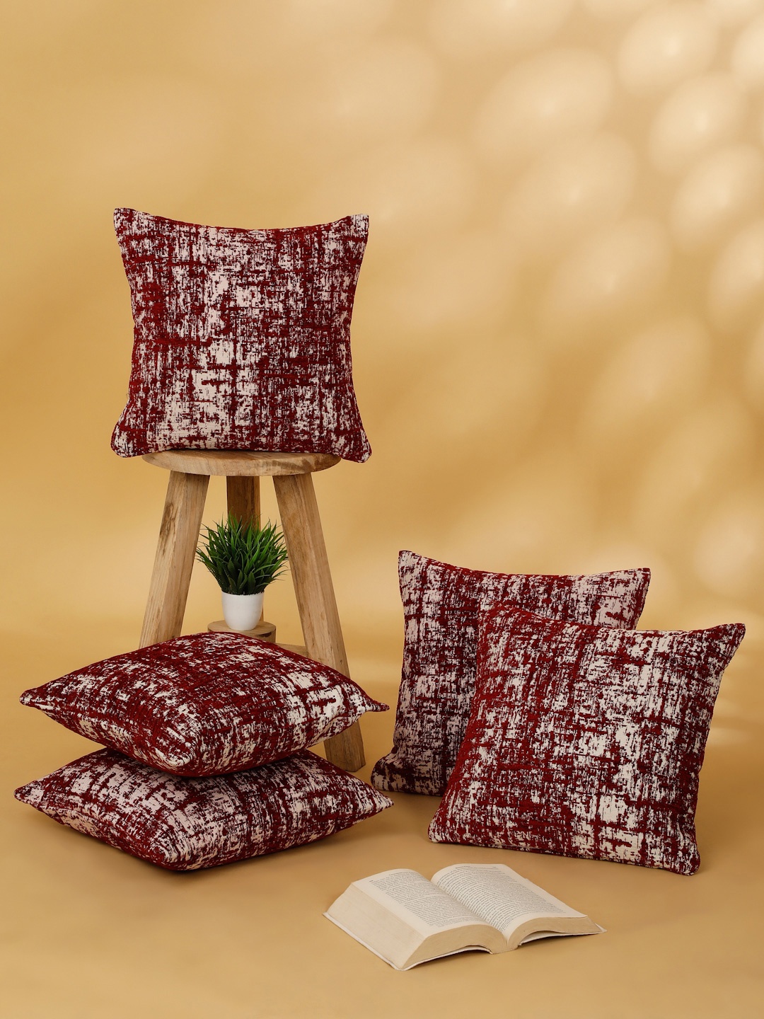 

ROSARA HOME Maroon Self Design Set Of 5 Jacquard Square Cushion Covers