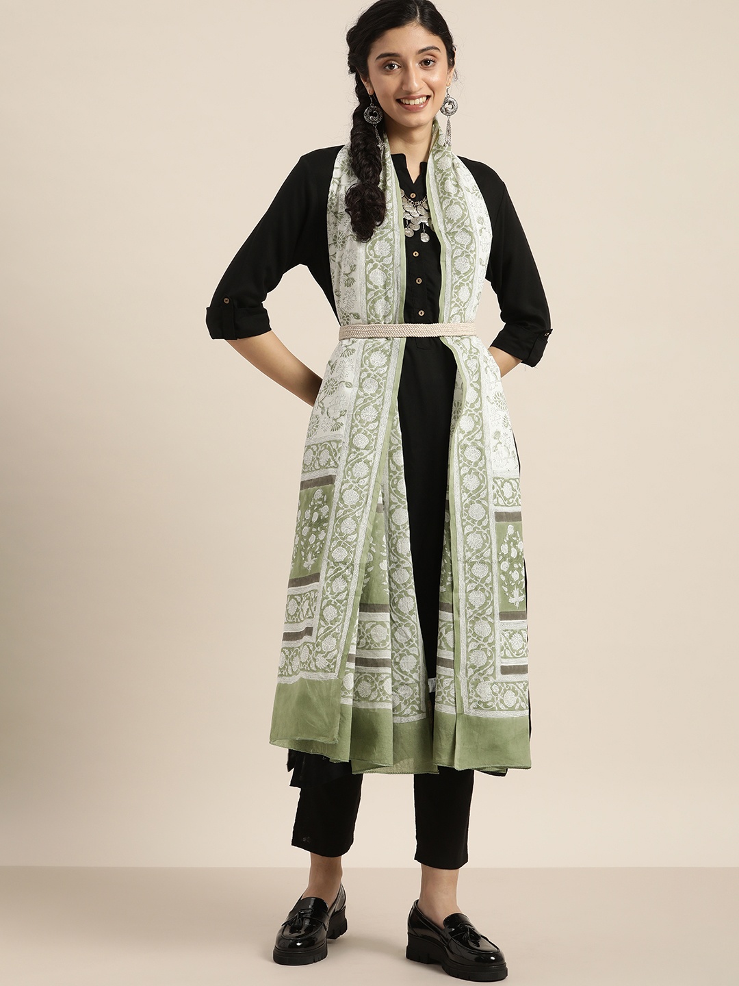 

Taavi Block Print Legacy Pure Cotton Sustainable Dupatta, White