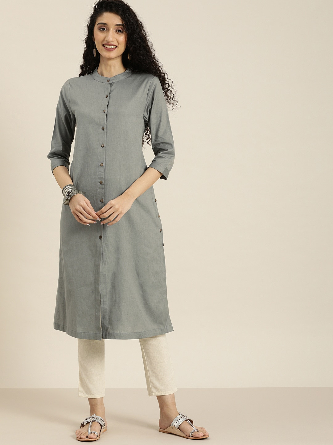 

Taavi Women Grey & Black Wild Tribe Printed Kurta With Button Detail