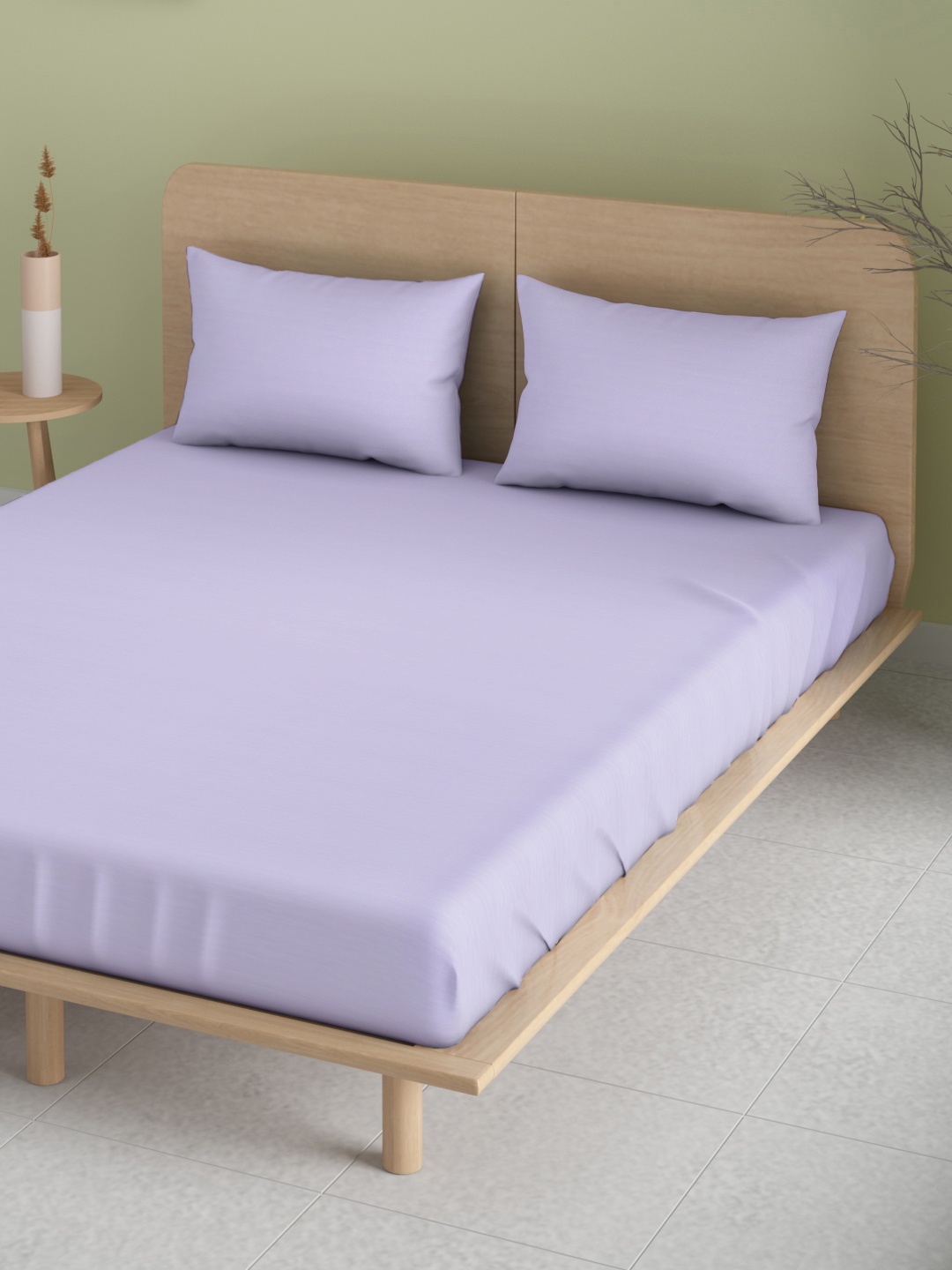

Aura Lavender Solid 144 TC Double King Bedsheet with 2 Pillow Covers