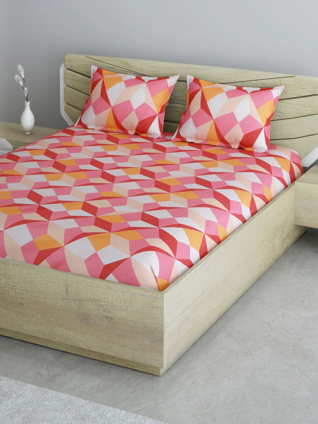 

Aura Pink & Mustard Yellow Geometric 144 TC Queen Bedsheet with 2 Pillow Covers