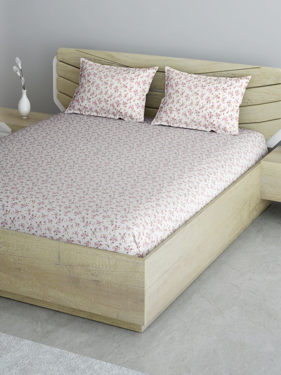 

Aura White & Pink Cotton Ditsy Floral 144 TC Double Queen Bedsheet with 2 Pillow Covers