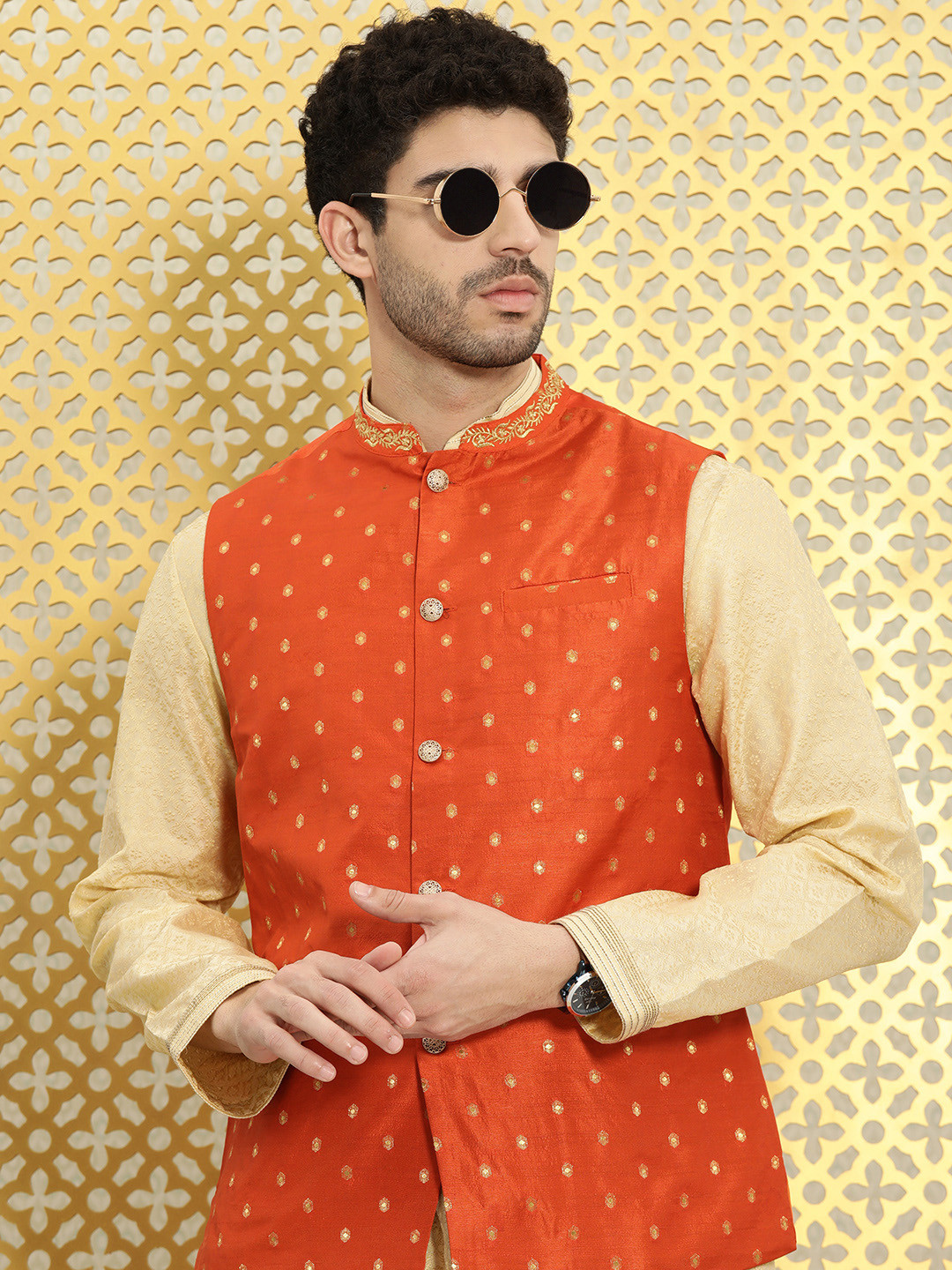 

Ode by House of Pataudi Men Orange & Golden Woven Design Jashn Nehru Jacket