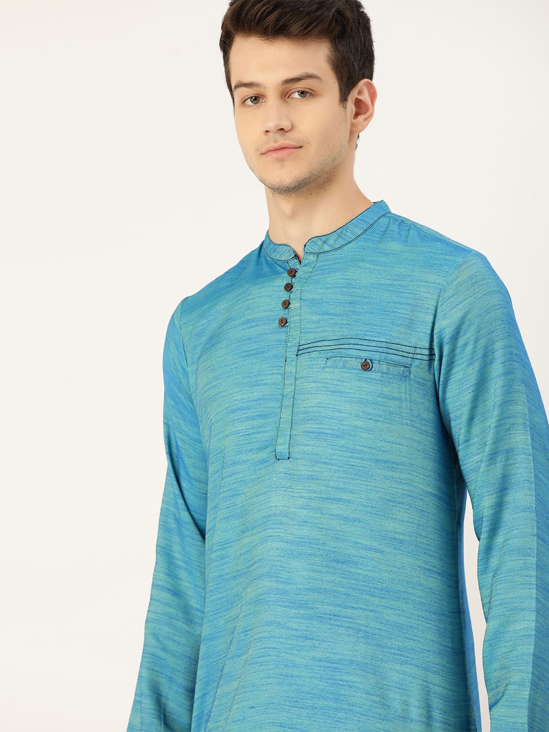 

Ode by House of Pataudi Men Blue Solid Kurta