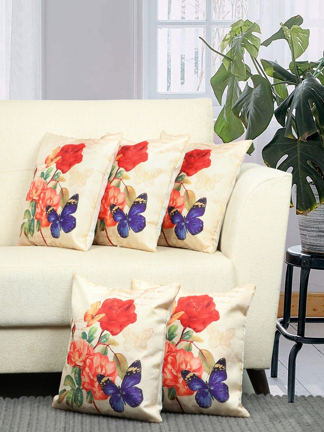 

BELLA TRUE Cream-Coloured & Red Set of 5 Floral Square Cushion Covers