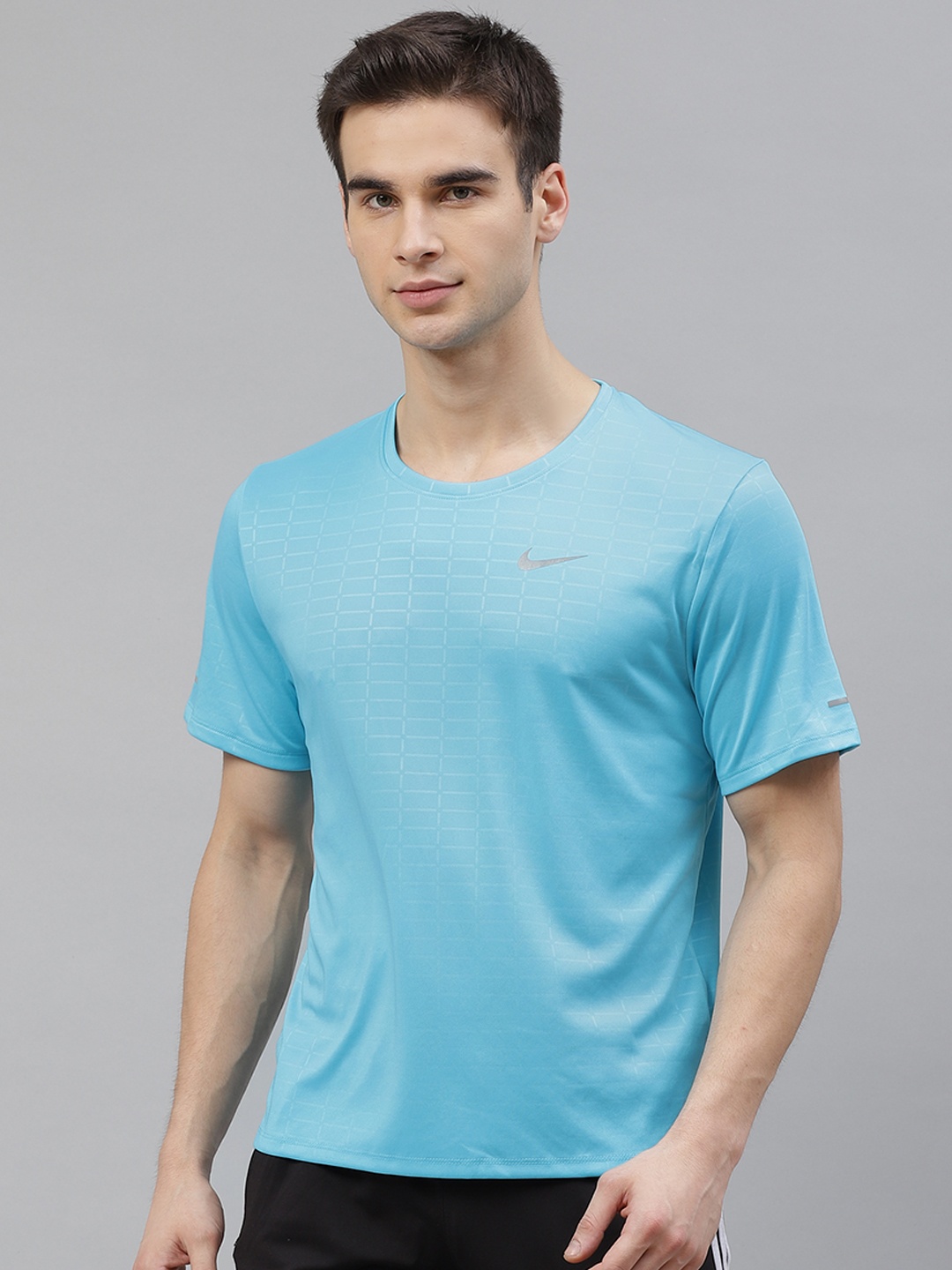 

Nike Men Blue Printed Miler Run Division Short-Sleeve Running T-Shirt