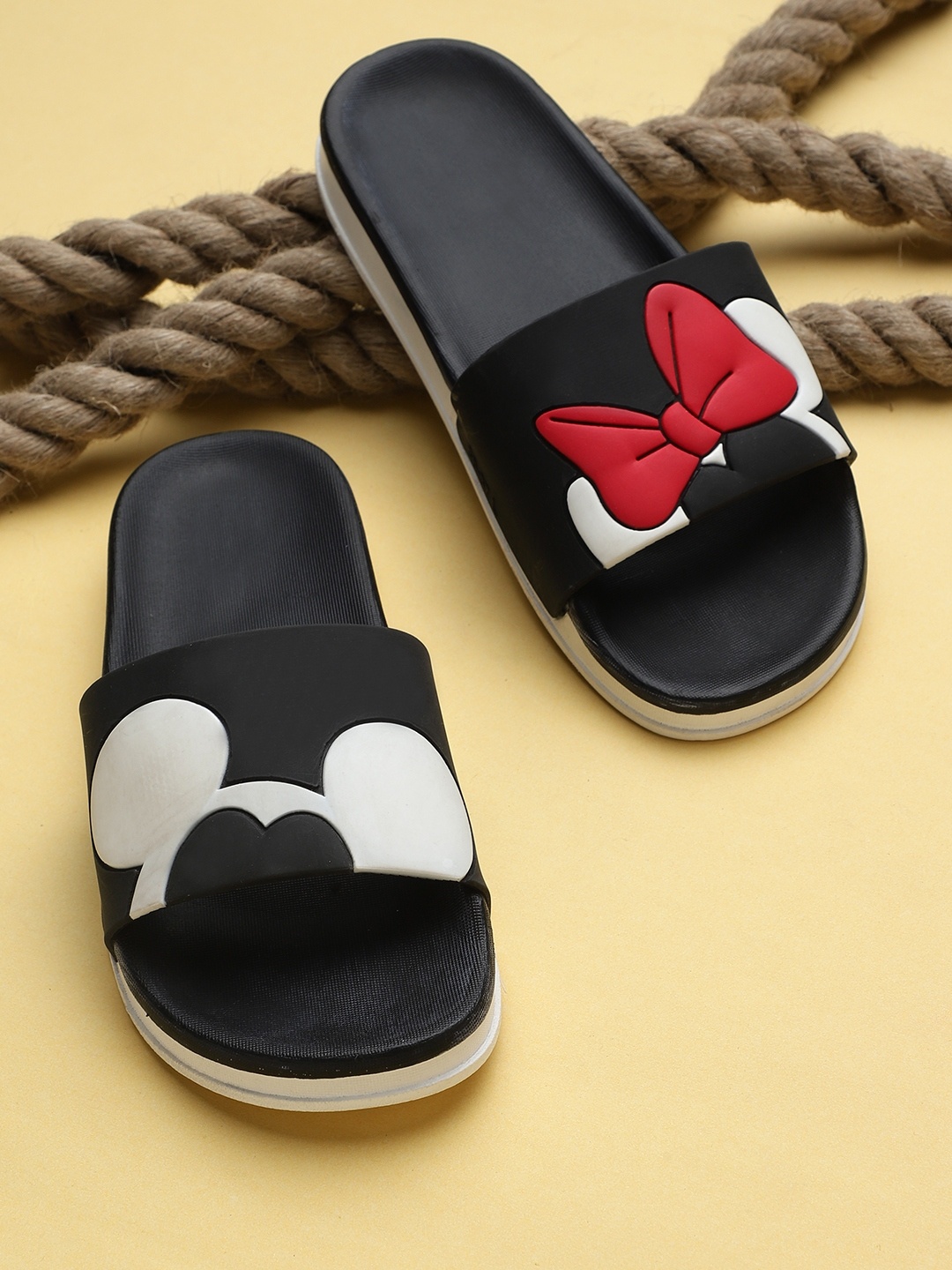 

Pampy Angel Women Navy Blue & White Micket & Minnie Printed Water Resistant Sliders