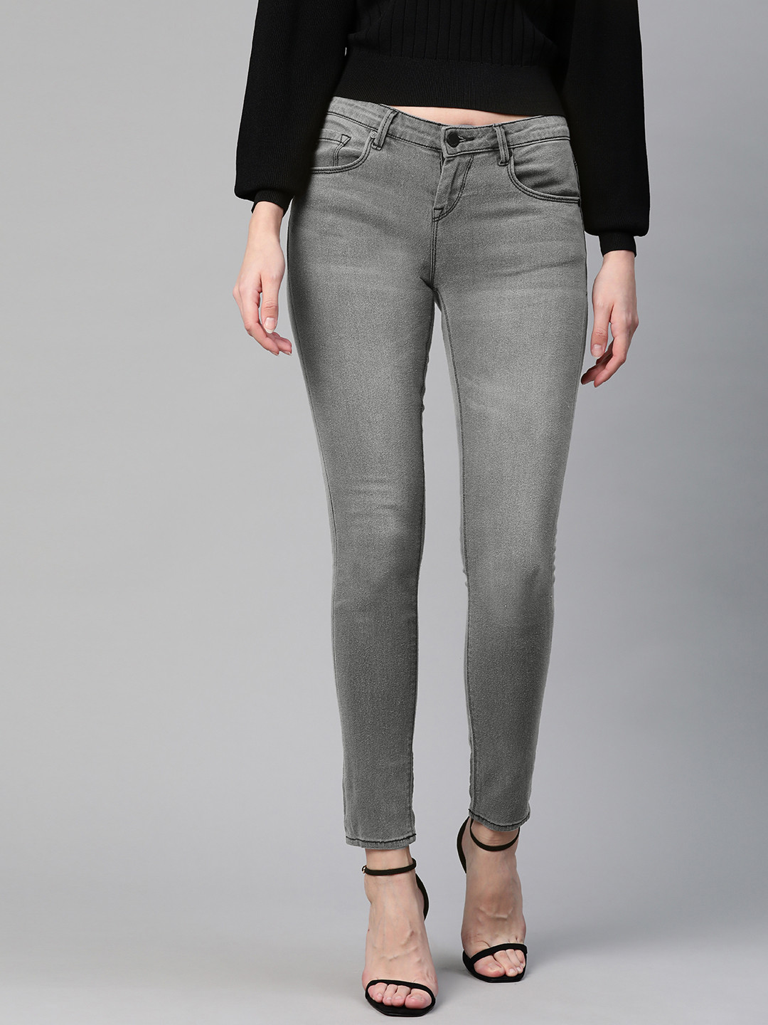 

HERE&NOW Women Grey Skinny Fit Light Fade Stretchable Cropped Jeans