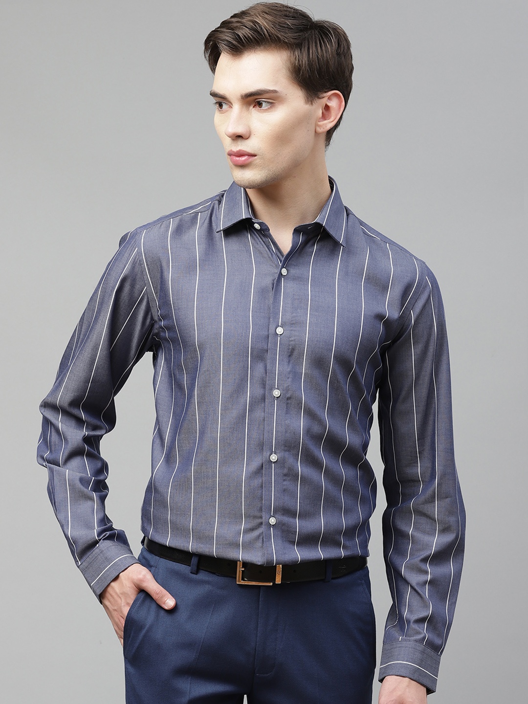 

Arrow New York Men Navy Blue & White Slim Fit Striped Formal Shirt