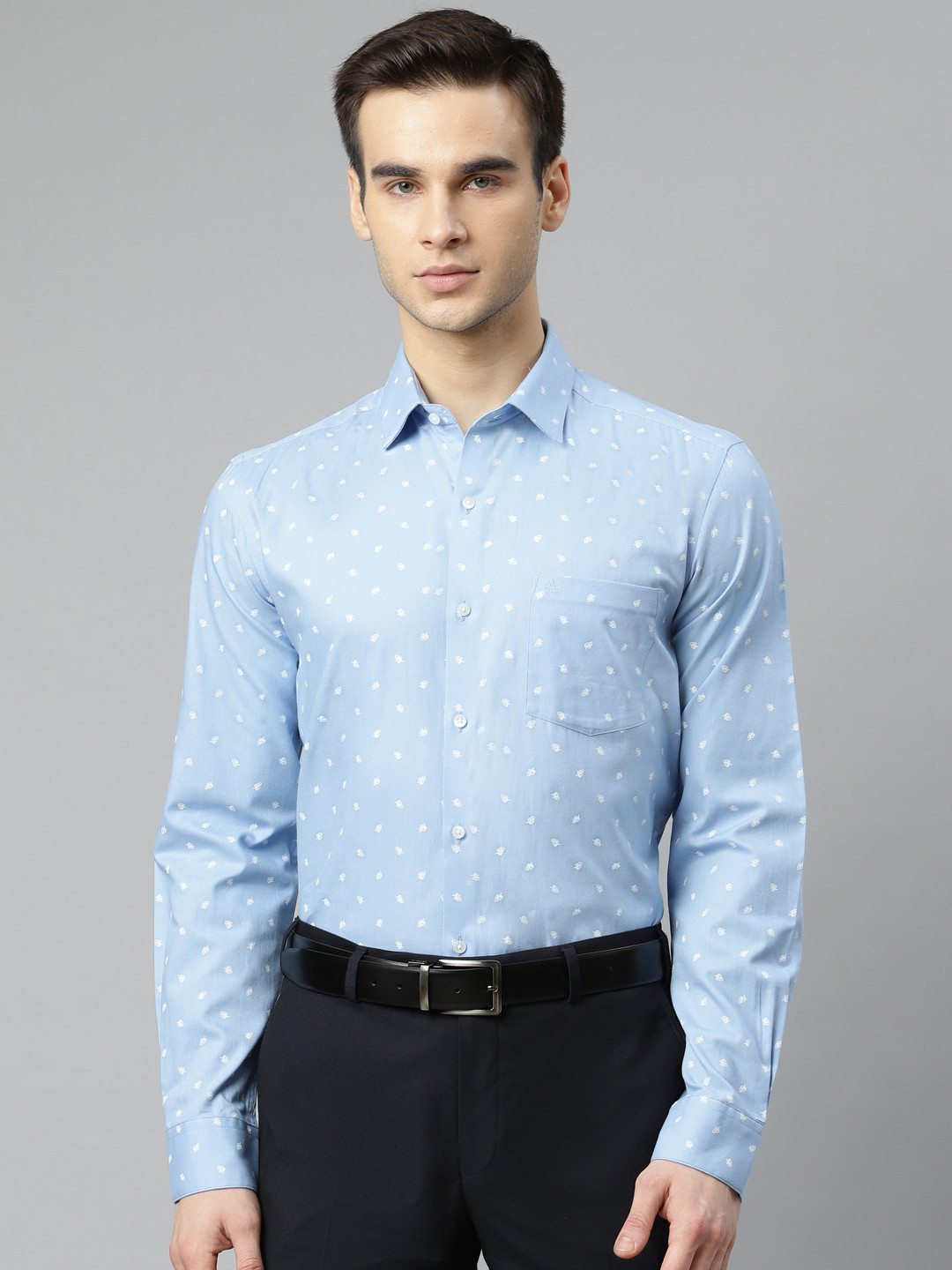 

Arrow Men Blue Pure Cotton Slim Fit Printed Formal Shirt