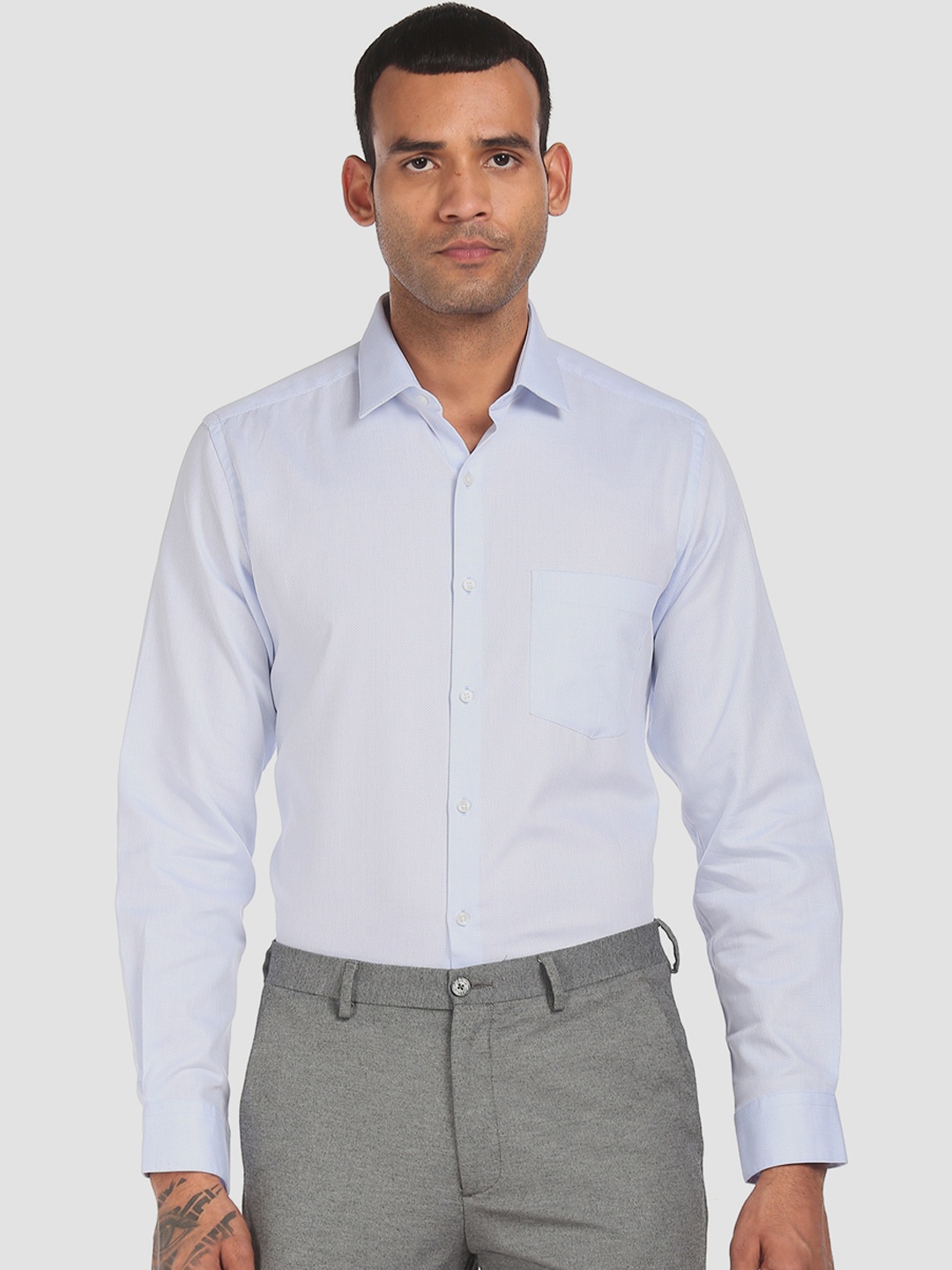 

Arrow Men Blue Semiformal Shirt