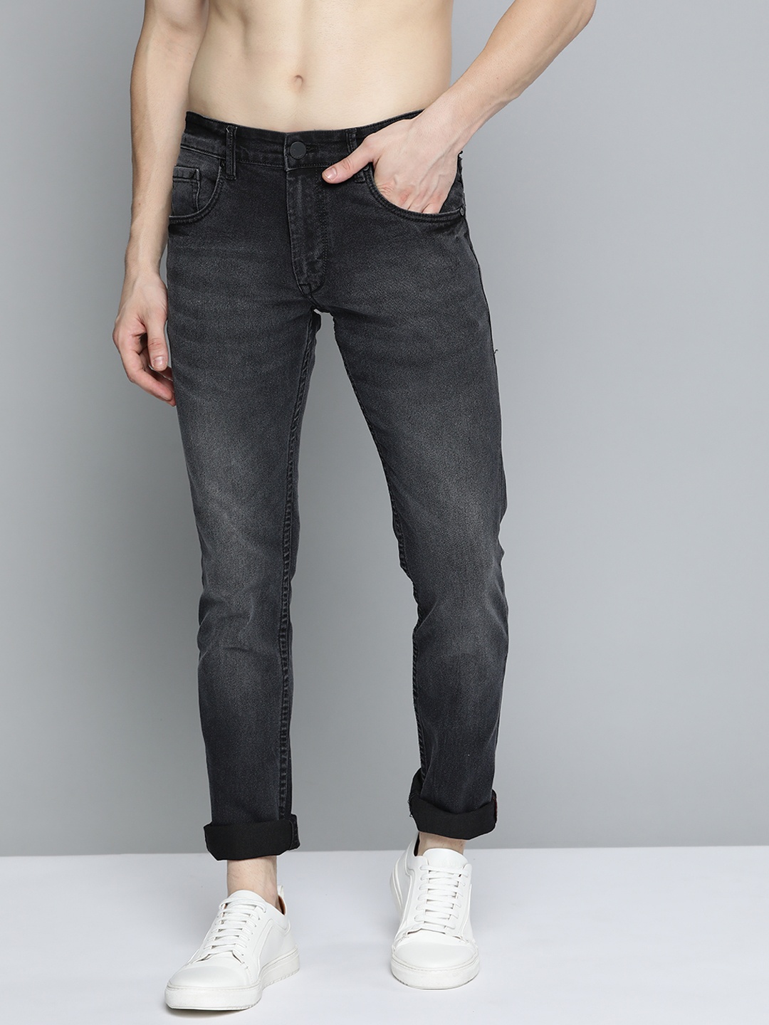 

HERE&NOW Men Charcoal Grey Solid Light Fade Skinny Fit Stretchable Jeans