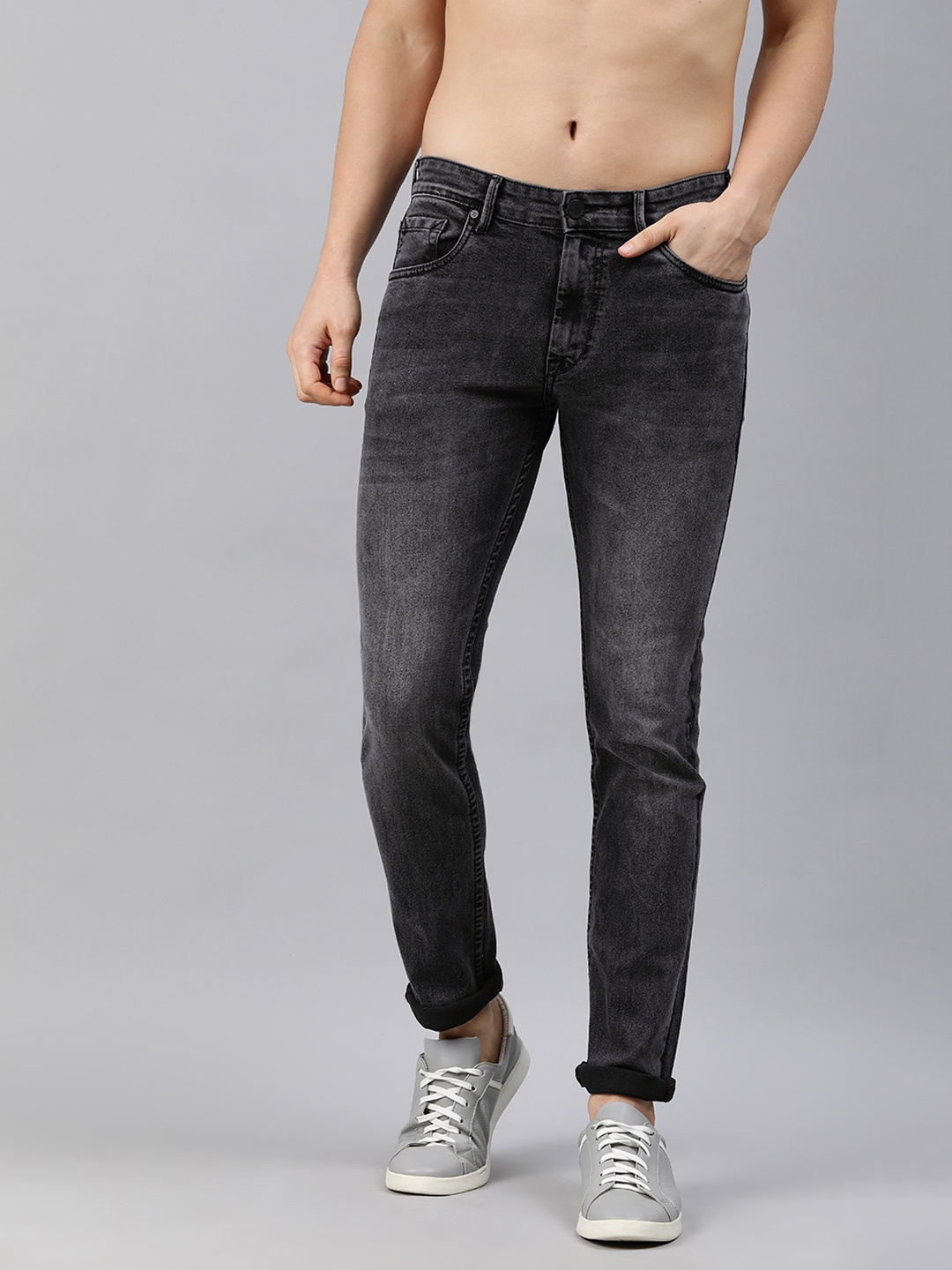 

HERE&NOW Men Black Slim Fit Light Fade Stretchable Jeans
