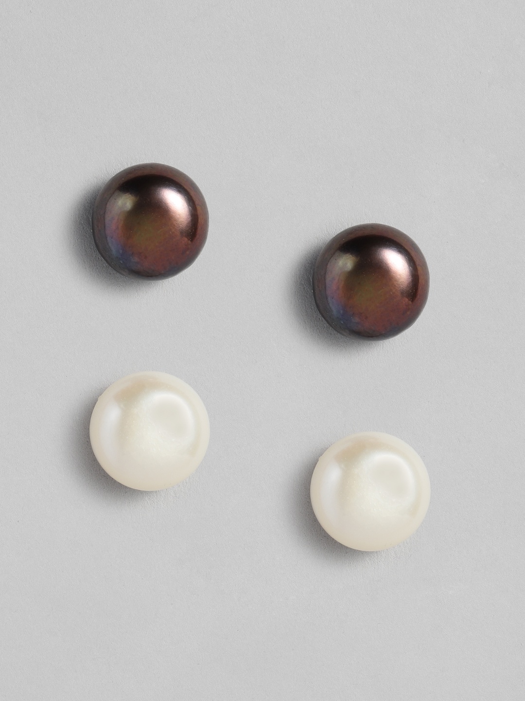 

justpeachy Set of 2 Spherical Pearl Studs, White