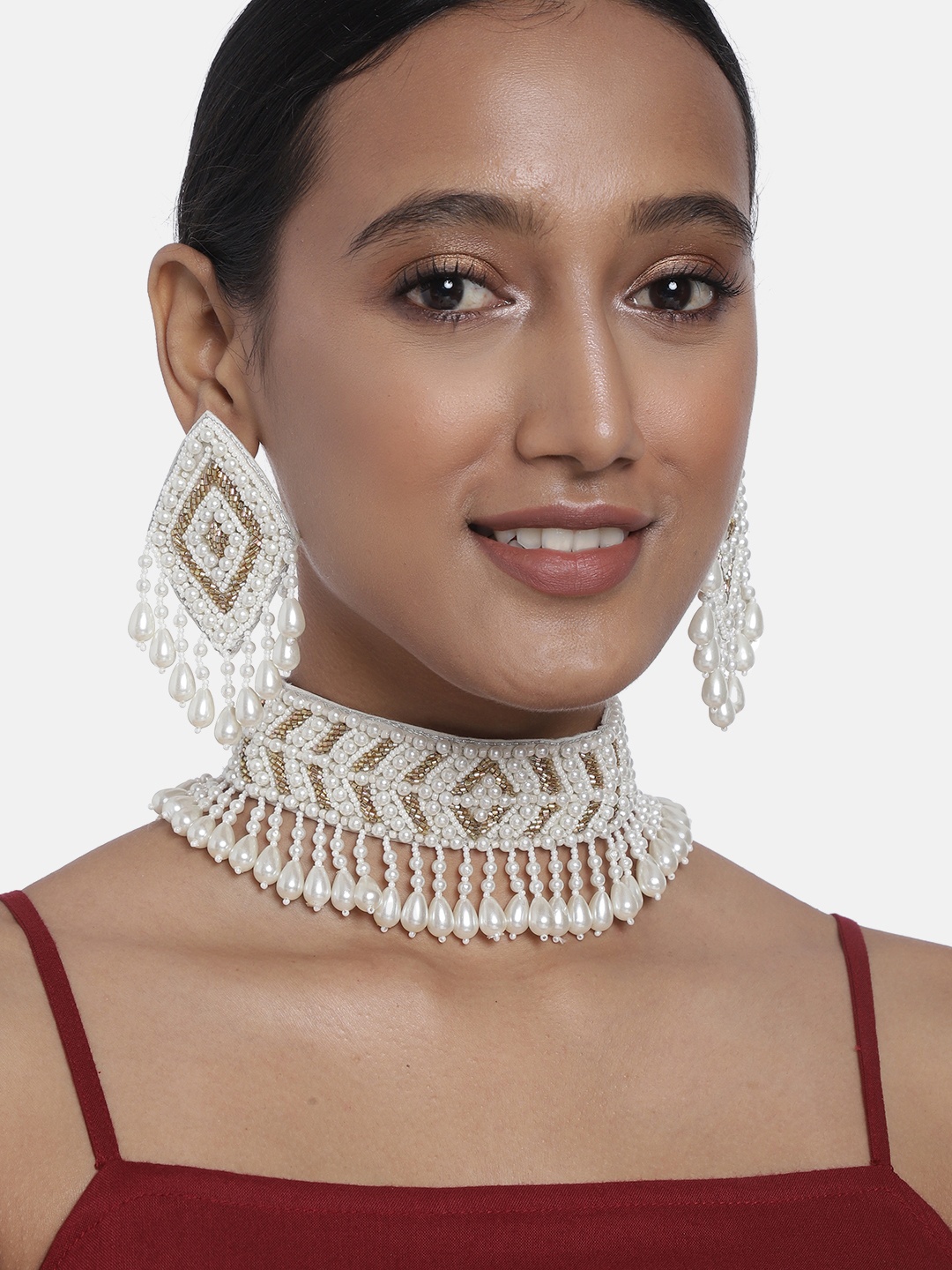 

justpeachy White & Gold Toned Embellished Handcrafted Jewellery Set