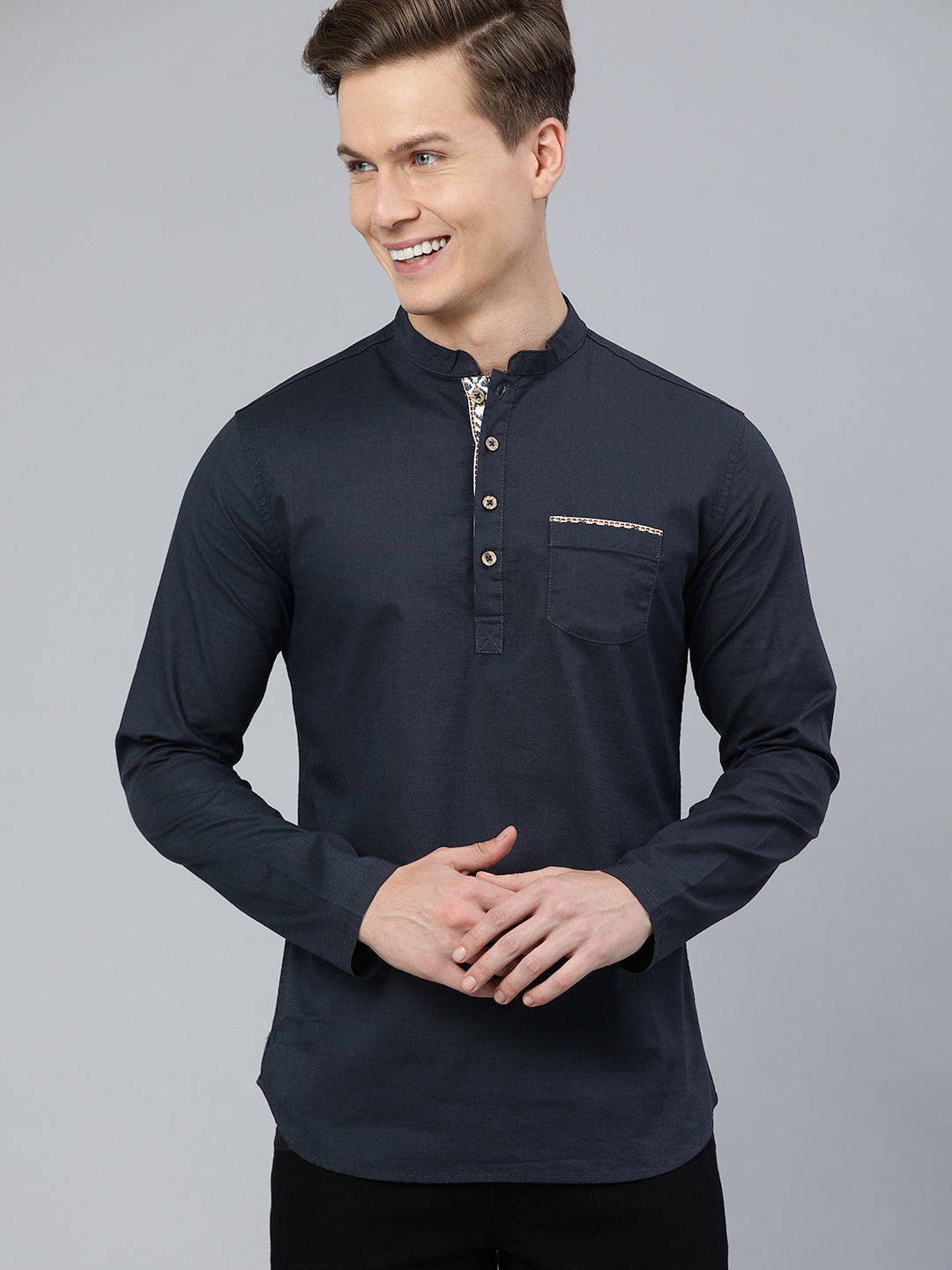 

The Indian Garage Co Men Navy Blue Solid Short Kurta