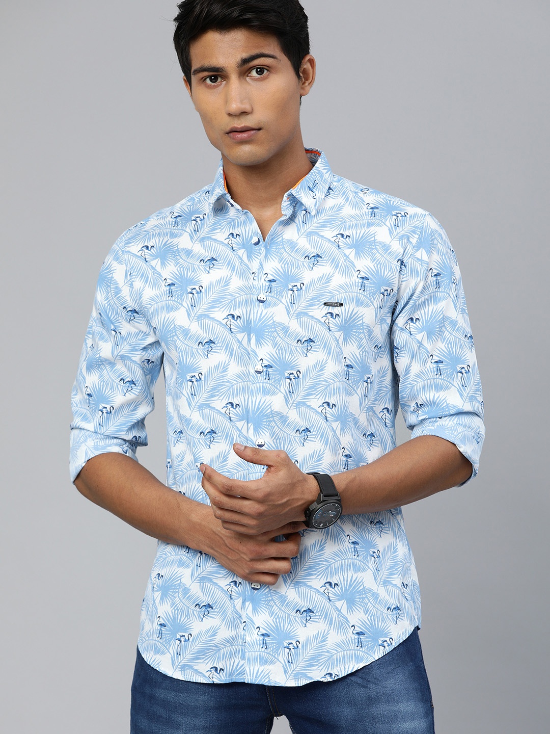 

The Indian Garage Co Men Blue Slim Fit Printed Casual Shirt