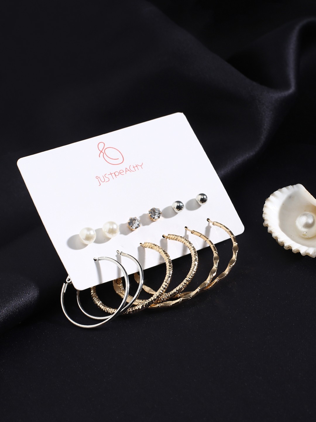 

justpeachy Set of 6 Earrings, Gold