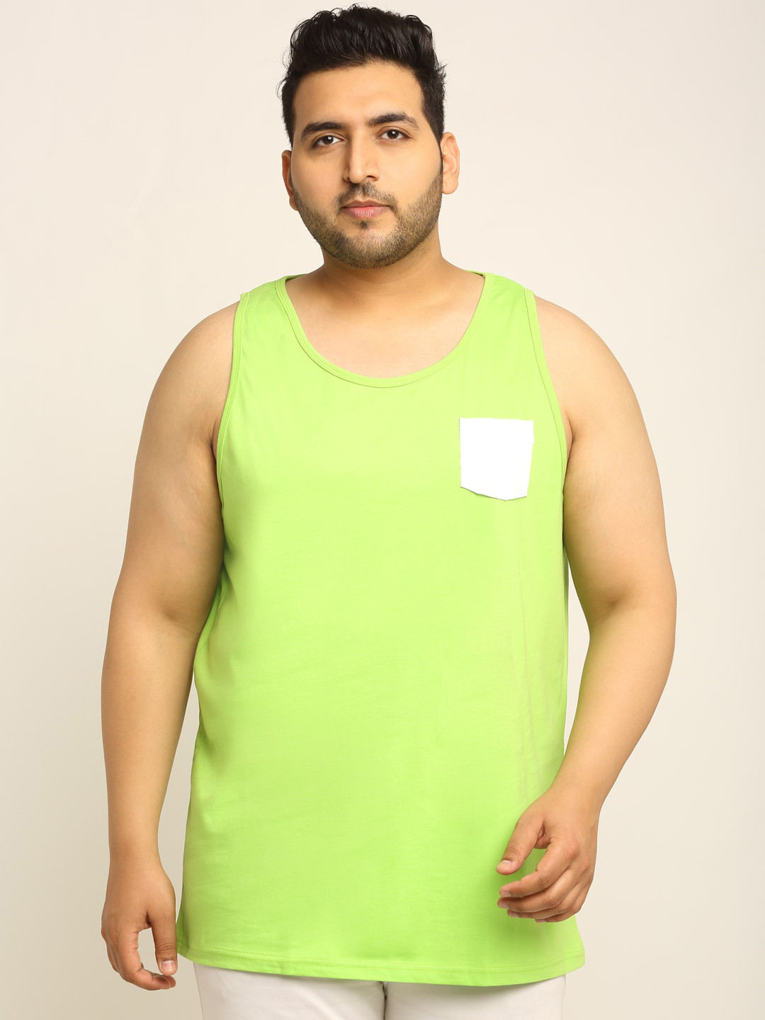 

Rodzen Men Fluorescent Green Solid Round Neck T-shirt